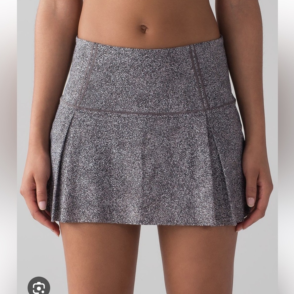 Lululemon lost in pace skirt in sea spray